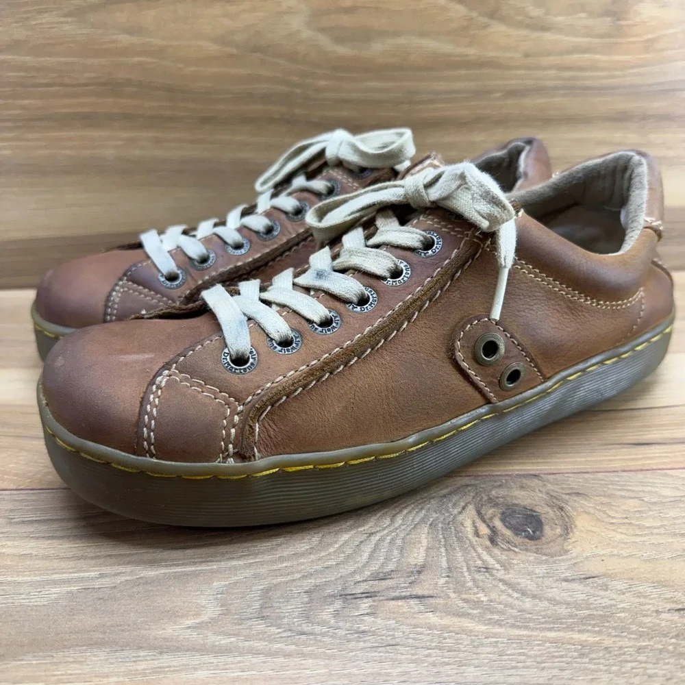 Dr Martens Vintage Casual Low Sneakers Mens 8 Tan Brown Leather Square Toe Y2K